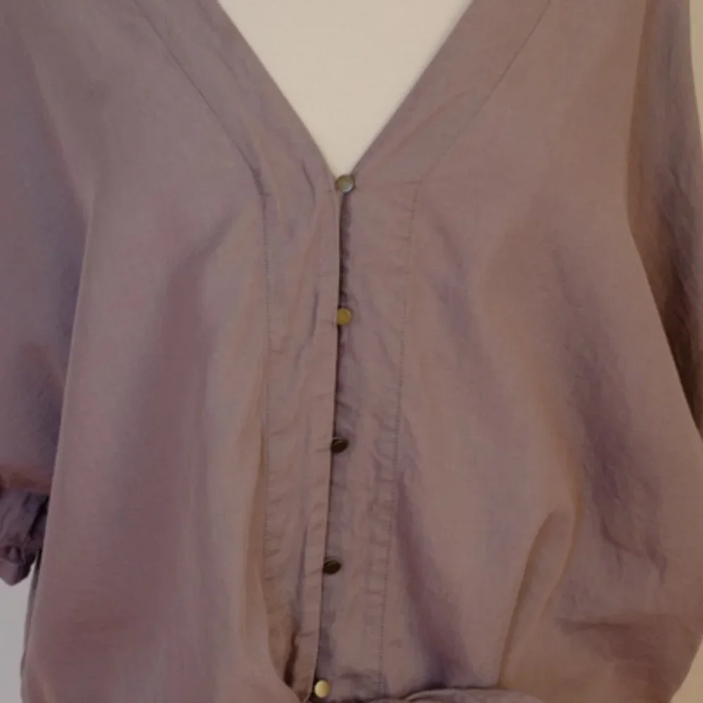 Express Oversized Mauve Blouse - Picture 3 of 4